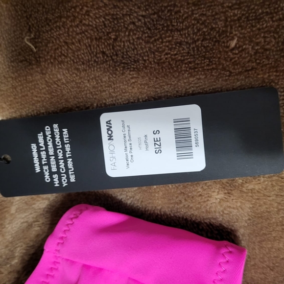 Sexy one piece Swimsuit - Picture 9 of 13